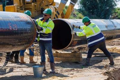 EU Plans Phase Out of Russian Oil and Gas Imports