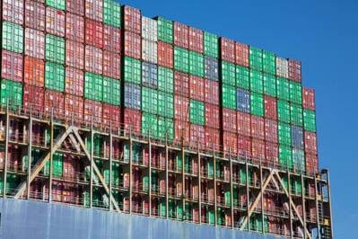 US Imports Surge Amid Threat of East Coast Port Strike